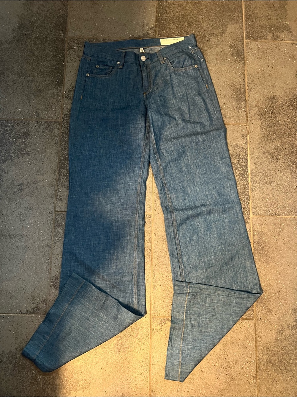 rag & bone wide leg feather weight jeans in Chambray. Size 25. NWOT